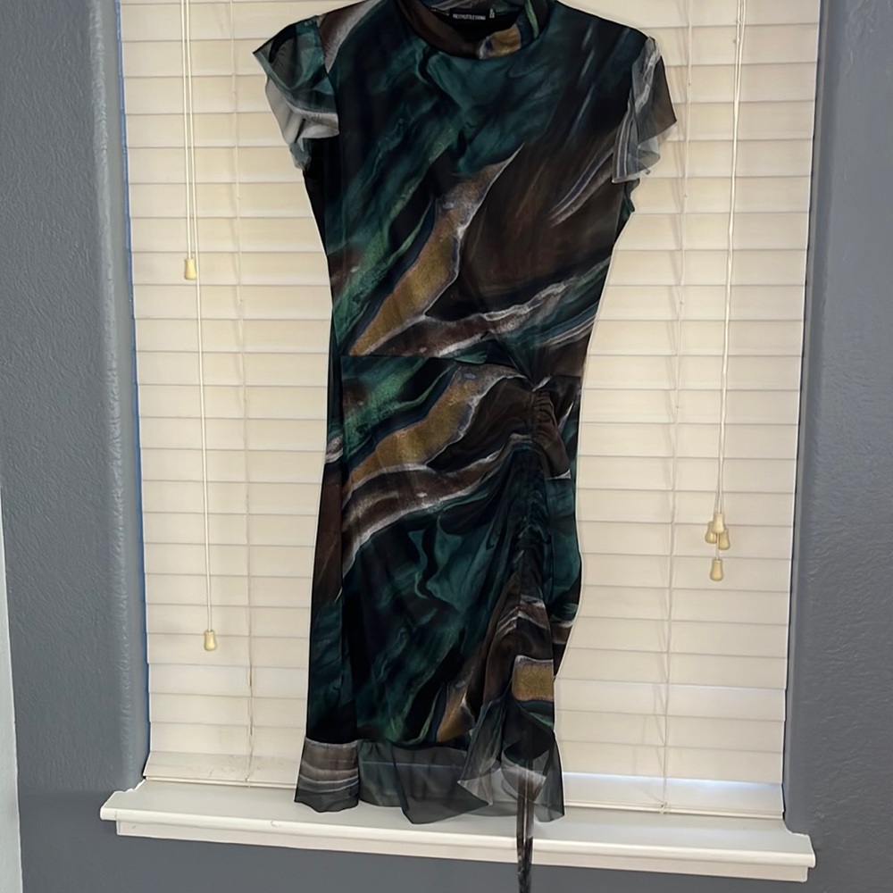 PLT dress size L US12